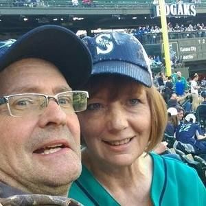 Meet your Posher, Cat